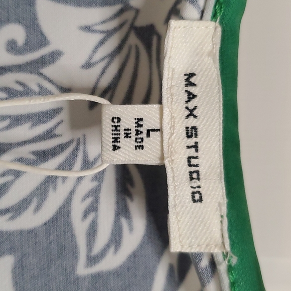 Max Studio Dress - Picture 3 of 8